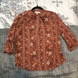 Juniors formal 3/4 sleeve top